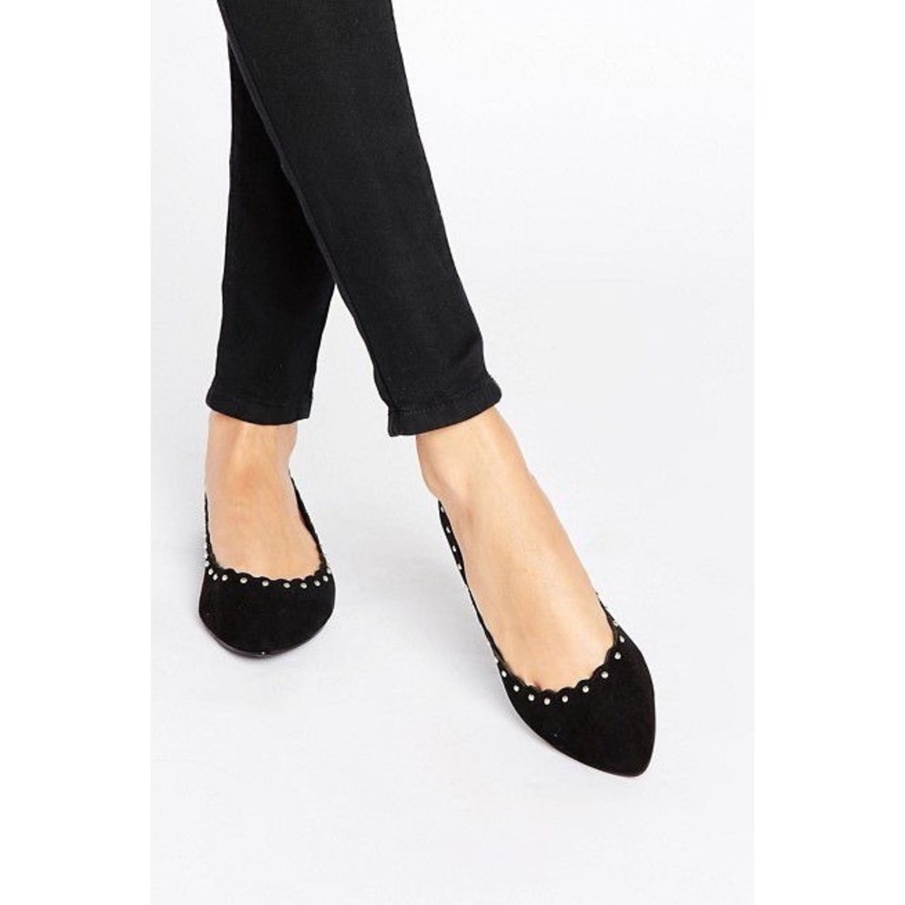 Oasis Scalloped Point Flat Ballet Pump Flats